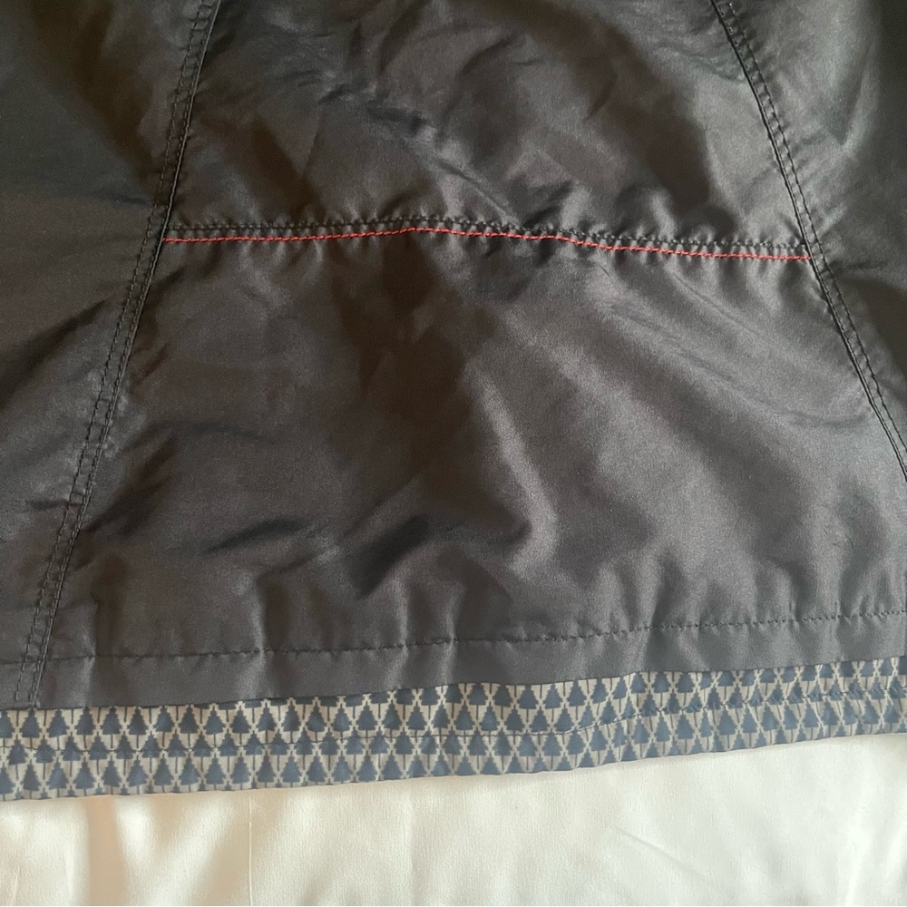 MYUNG SHIN Men’s Black Gray Red Contrast Stitched Hooded Toggle Nylon‎ Jacket XL - Picture 15 of 16